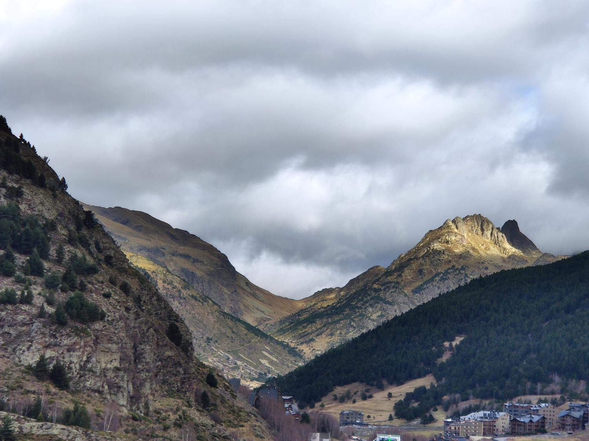 Ac Apartaments Vall D'Інклес Екстер'єр фото